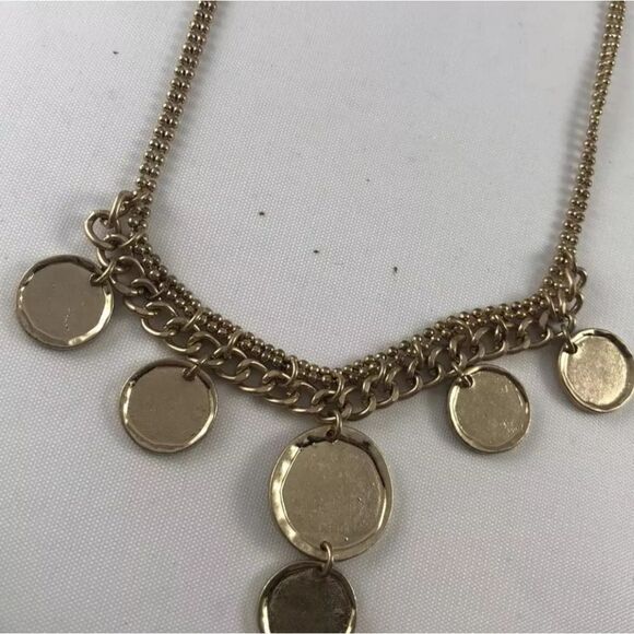Charming Charlie Adjustable Hypo Allergenic Gold Necklace W/ Plain Charms NWT - Picture 2 of 3